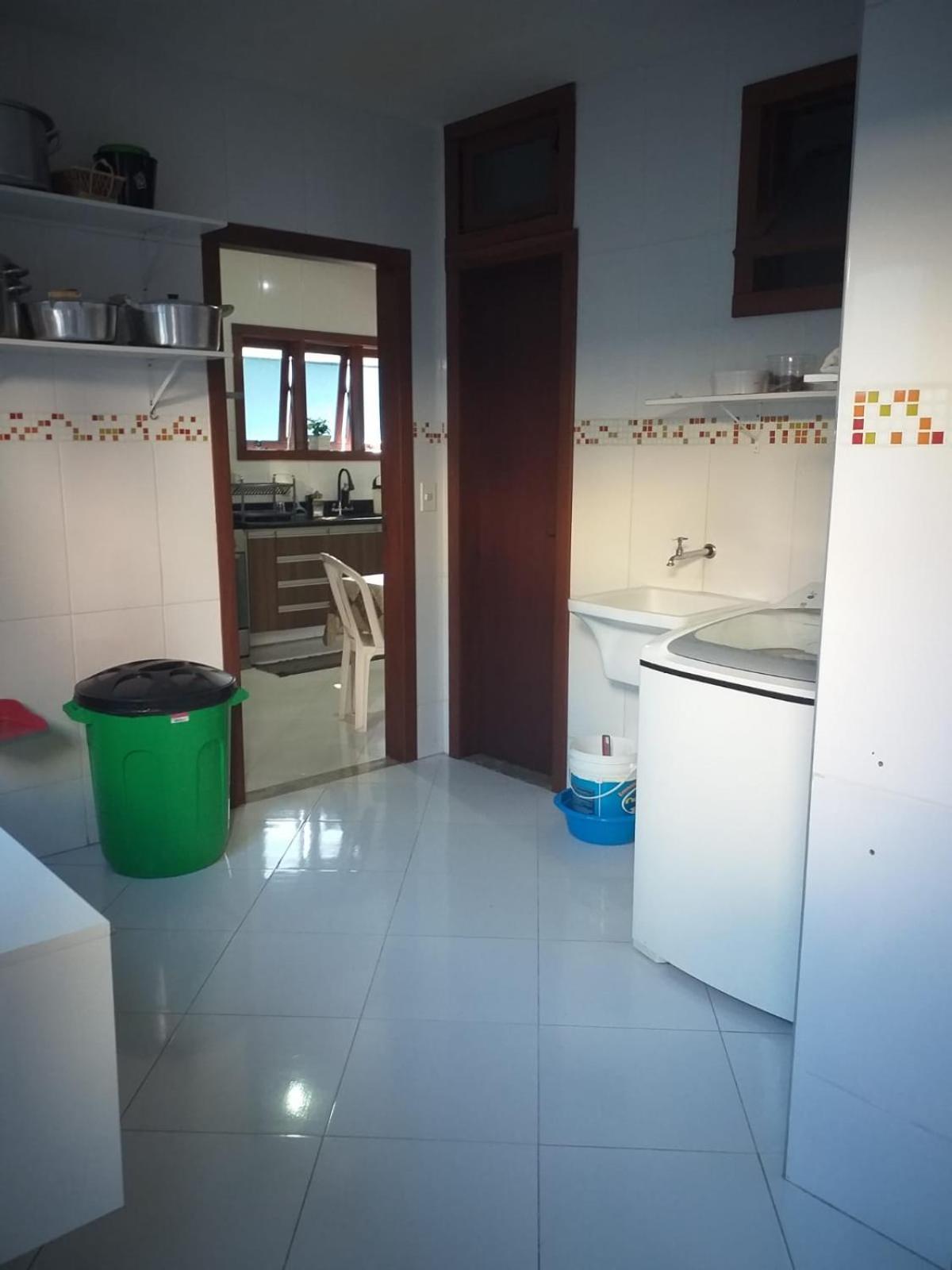Linda Casa Com Piscina Em Interlagos Vila Velha Es Villa Exterior photo
